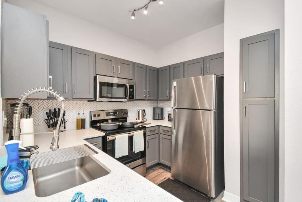 Luxury 1Br Apt ,Nrg ,Downtown ,Med Center,Galleria ヒューストン エクステリア 写真